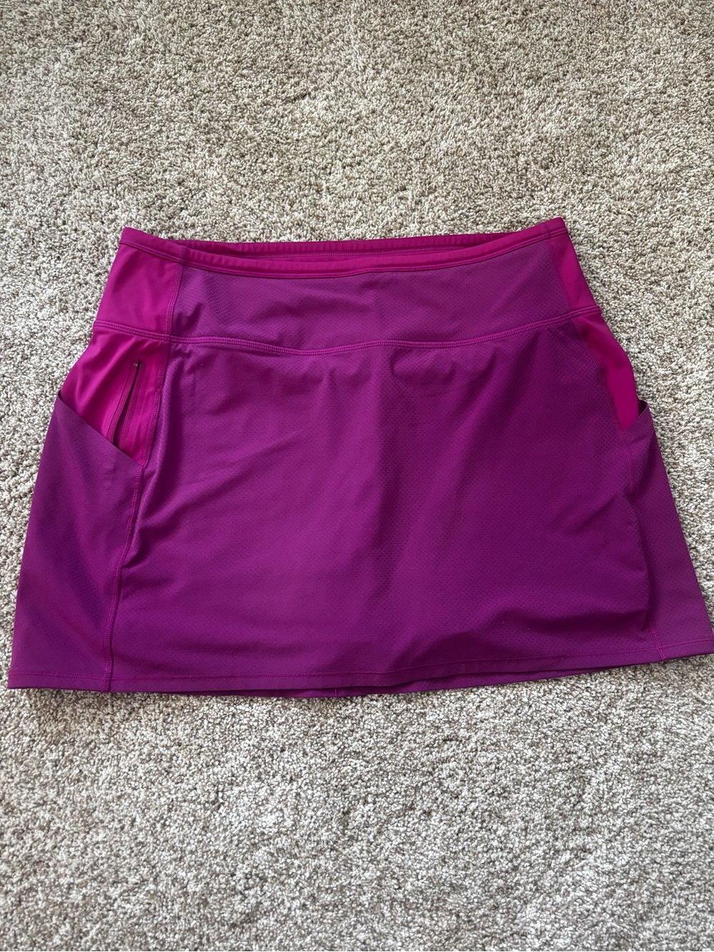 Athleta Skort w/non slip shorts
